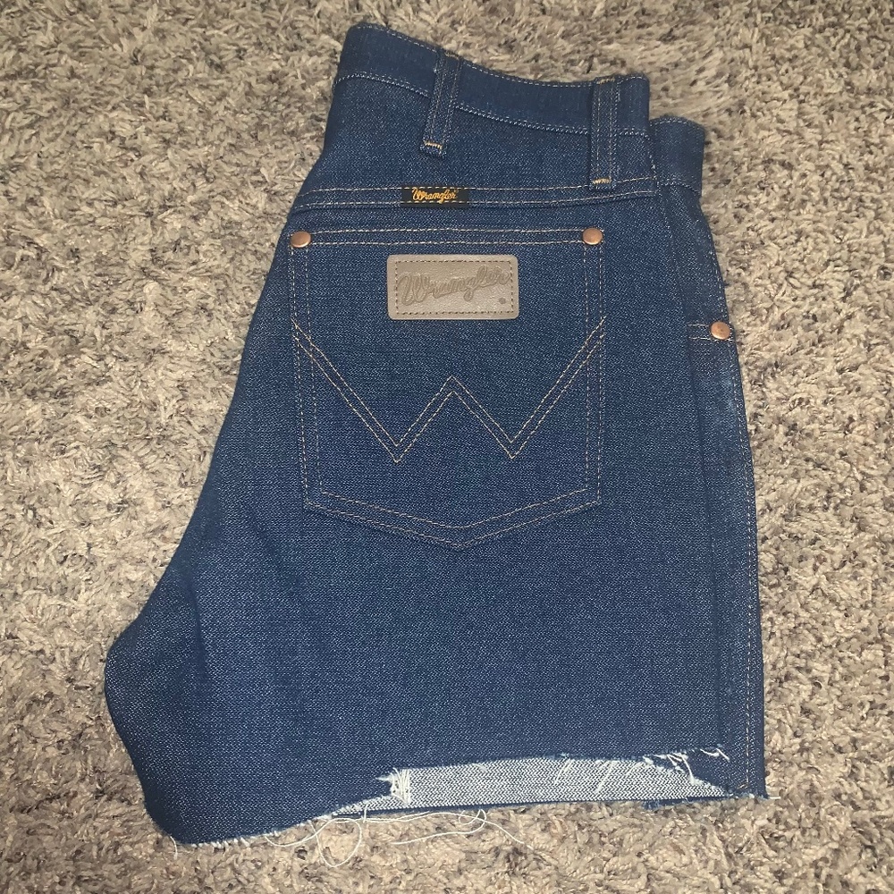 Dark wash wrangler shorts
